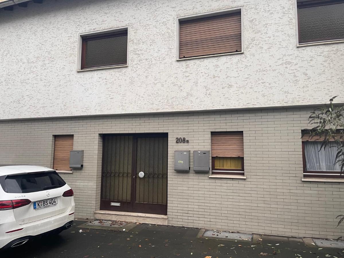 Bonn-beuel Zentrale Mit Parkplaetzen